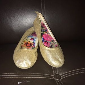 GOLDEN SPARKLE FLATS